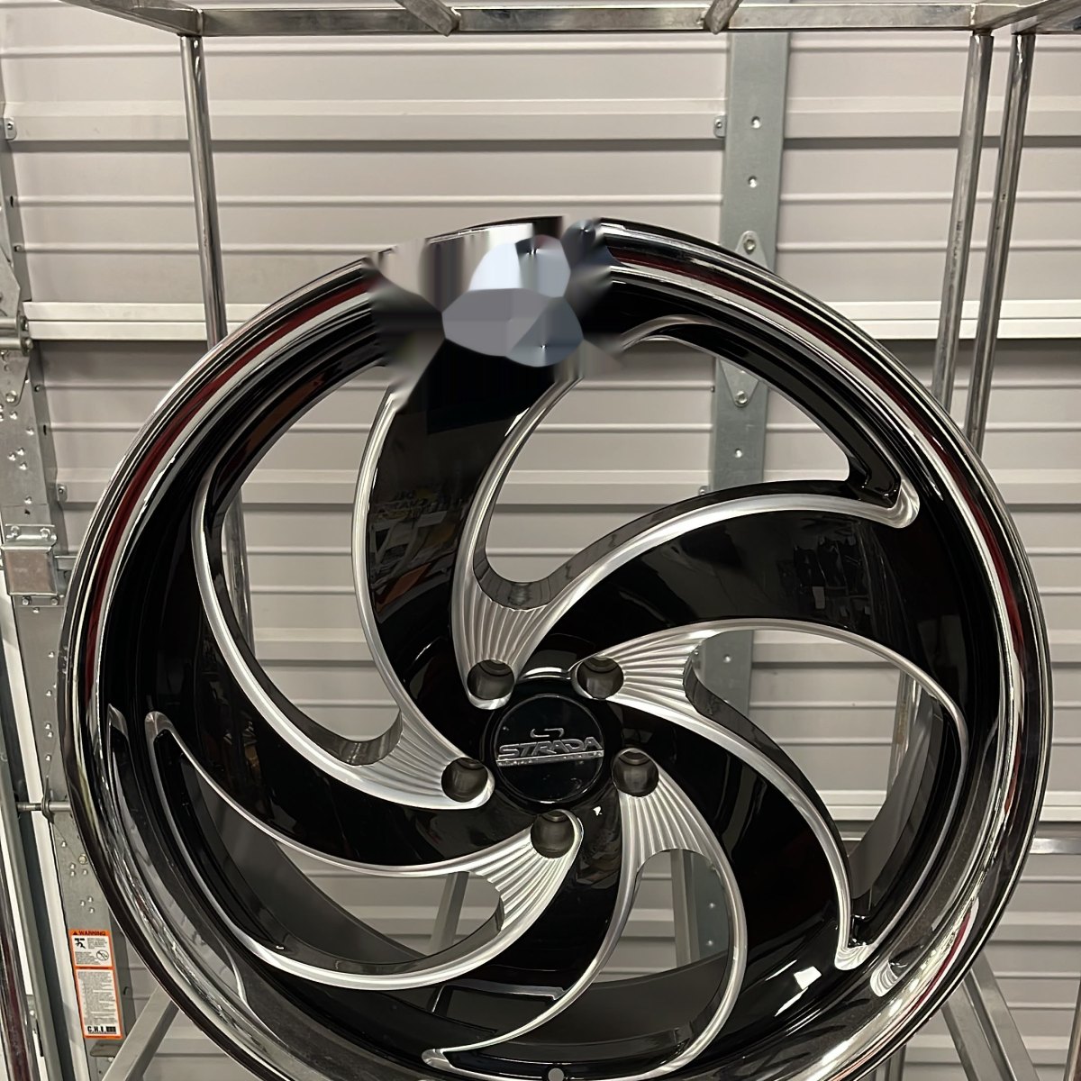 Strada Retro 5 22"x9" Wheel