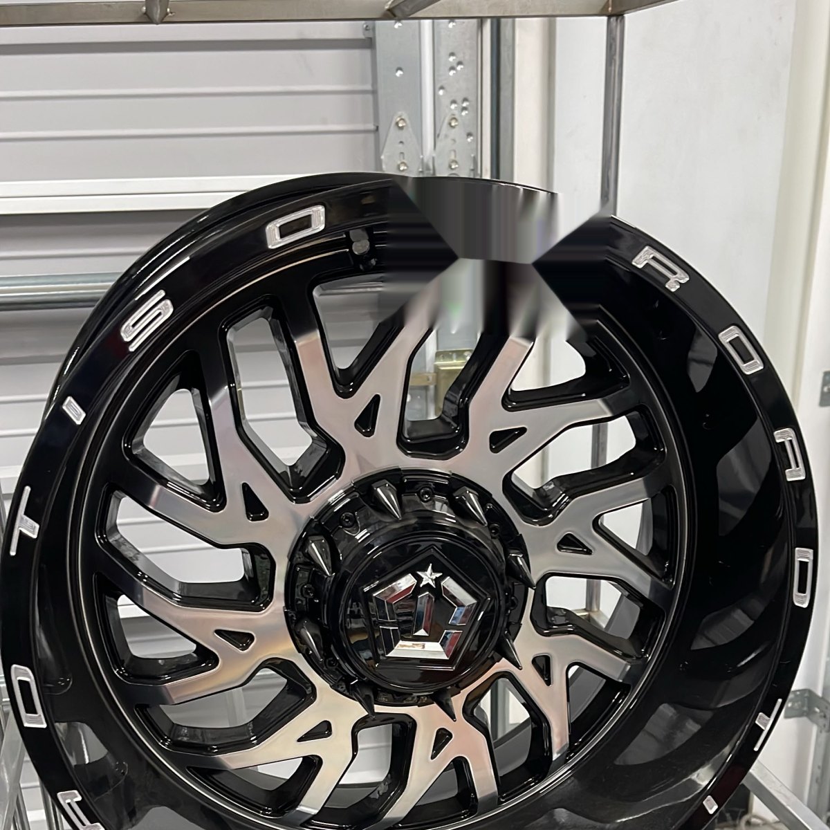 TIS 544B 20"x10" Wheel